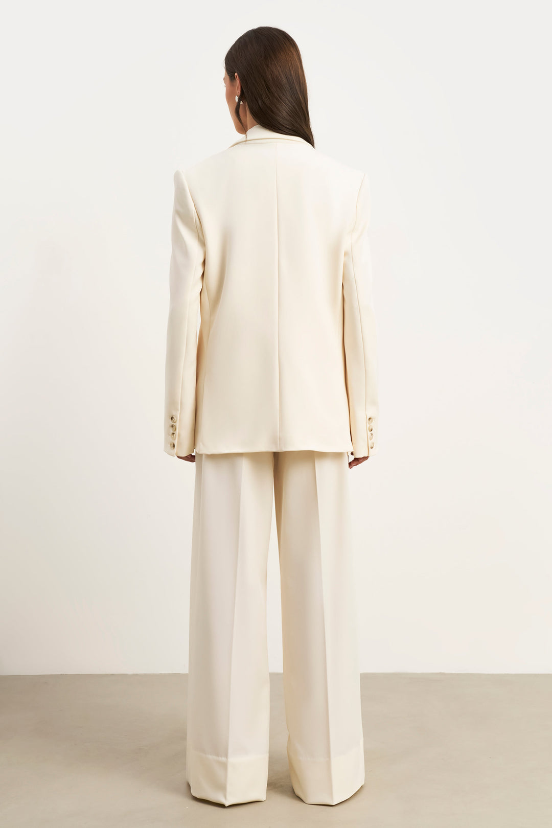 Sako s niskim strukom i dvostrukim kopčanjem - Krem