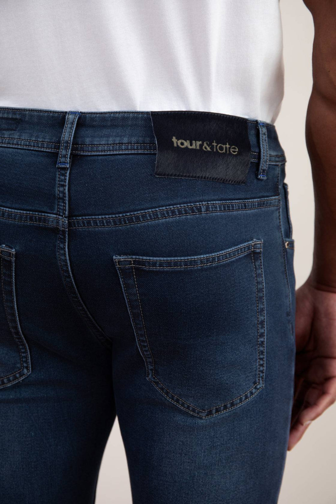 Navy Wash Slim-fit Traperice