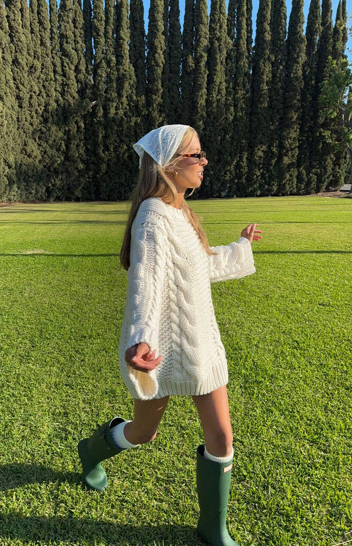 Krem pleteni džemper haljina