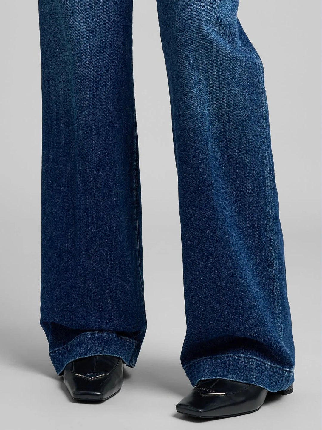 MELJA RELAXED-FIT TRAPERICE TAMNO PLAVE