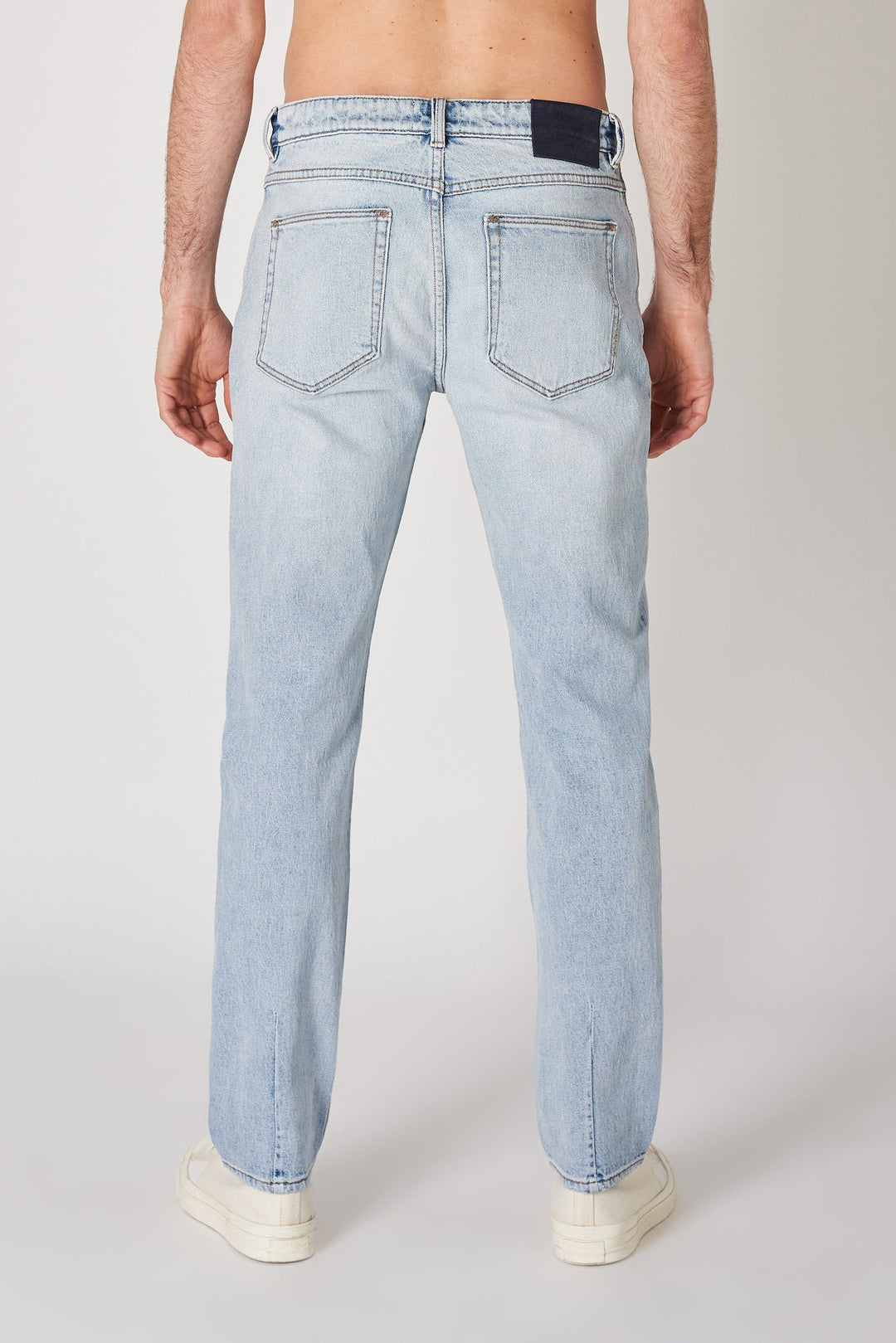 RAY STRAIGHT ALLEYWAYS ORGANIC SVJETLO PLAVA