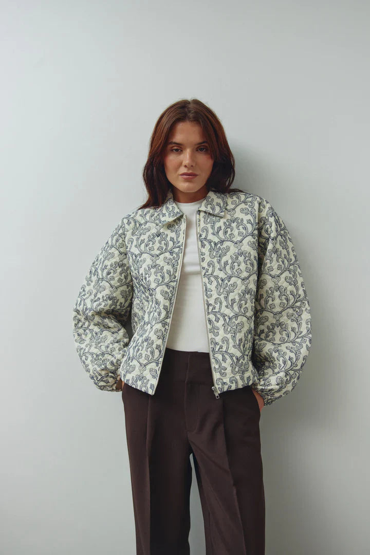 MARIAM JAKNA OFFWHITE