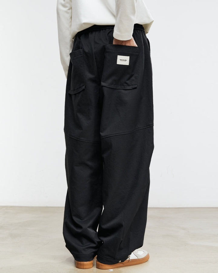 Hlače s širokim nogavicama i elastičnim pojasom